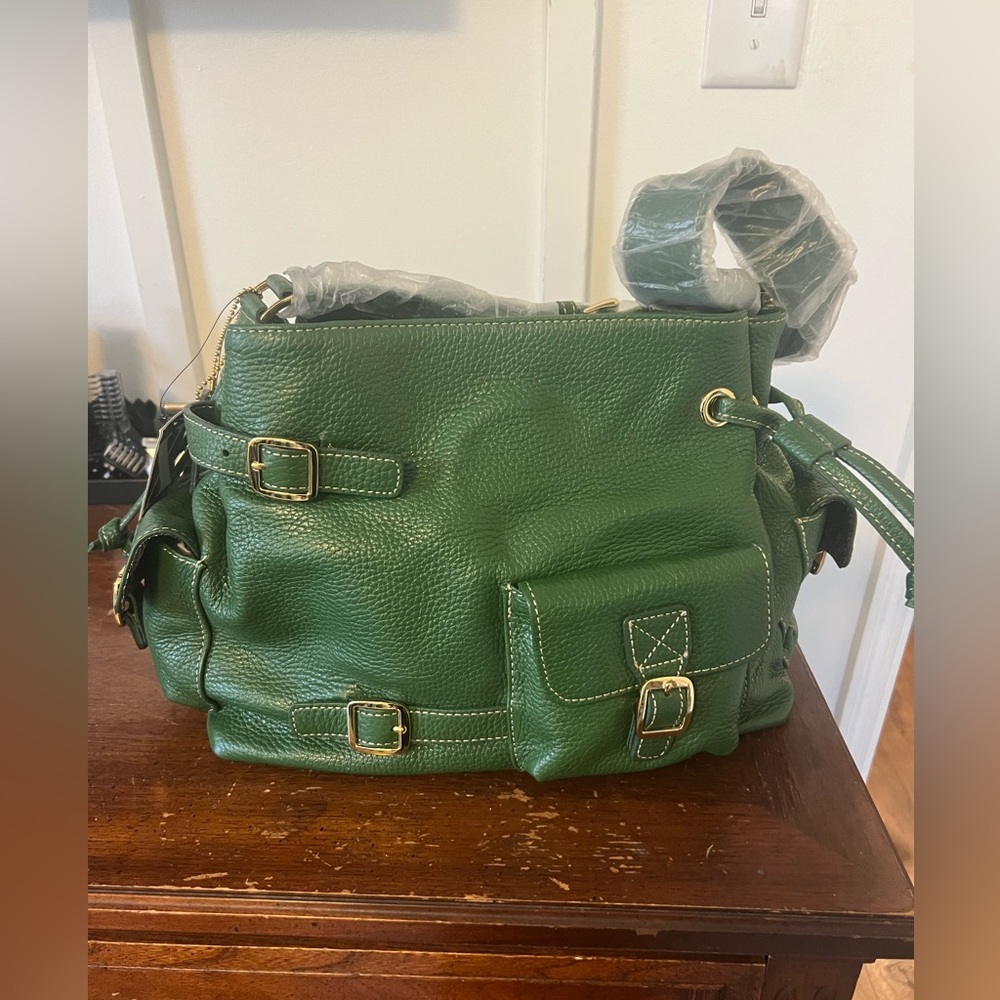 NWT Maxx New Yorkgreen pebbled leather hobo shoulder gold hardware dustbag